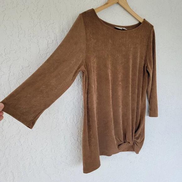Chicos Travelers Classic Front Tuck Top Brown Women Size 1 M Draped Stretch - Picture 5 of 11